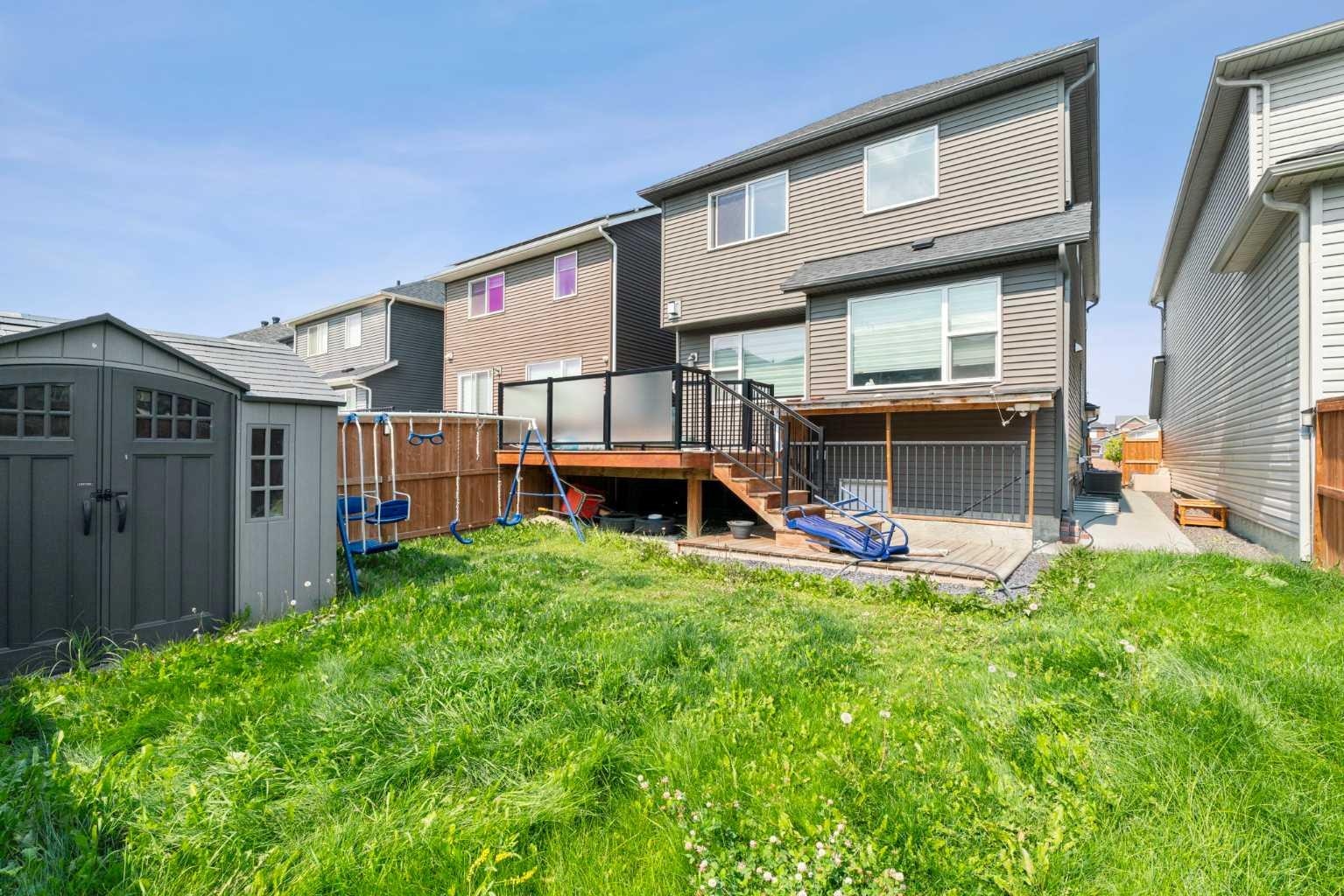 243 Savanna Lane NE