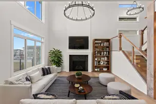 87 Sundown Crescent 