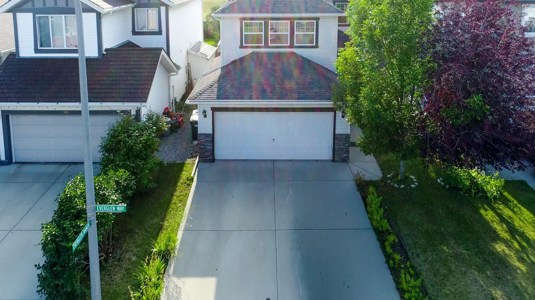 124 Everglen Way SW