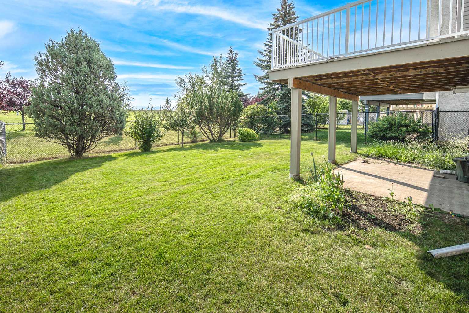 131 Edgebrook Close NW
