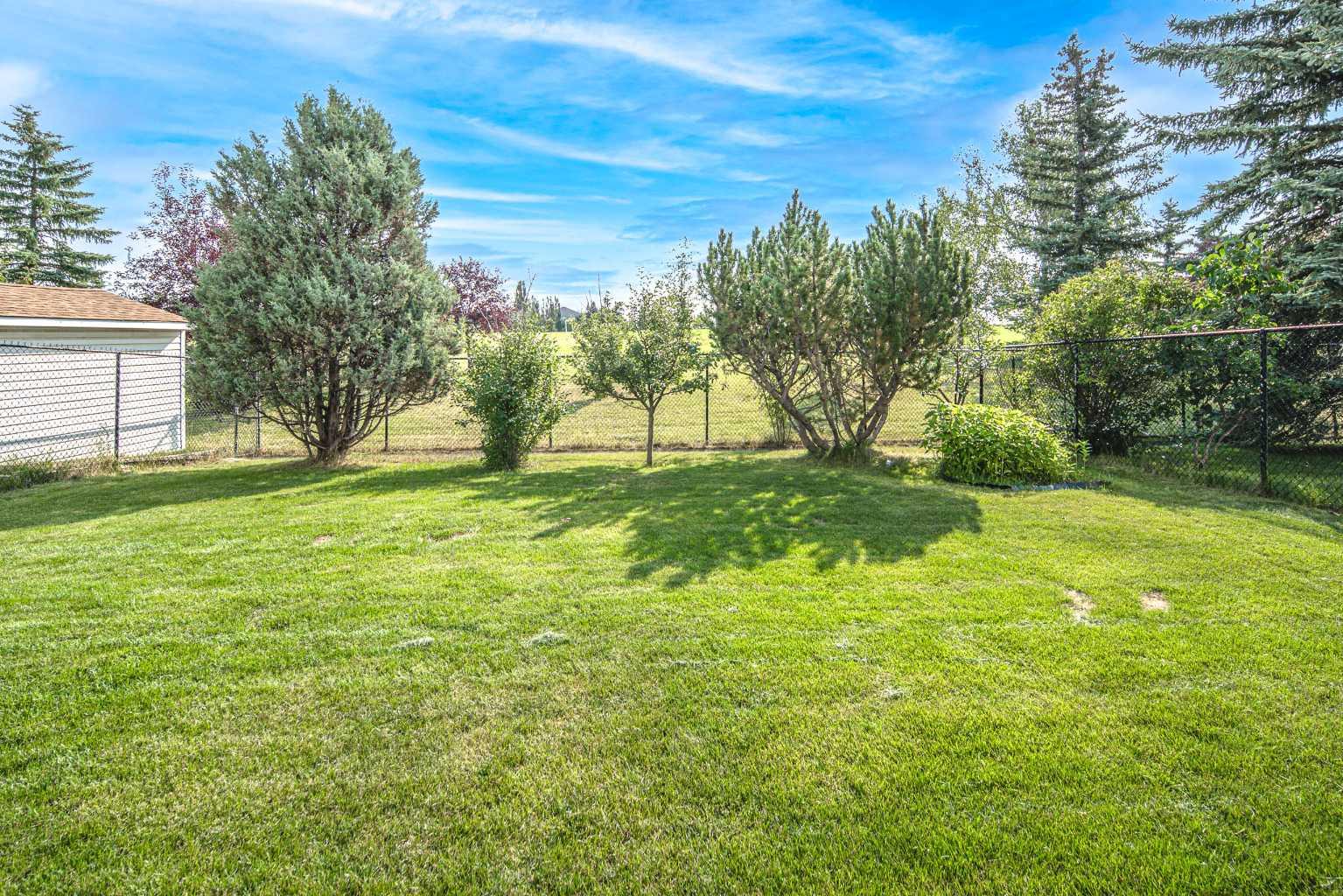 131 Edgebrook Close NW