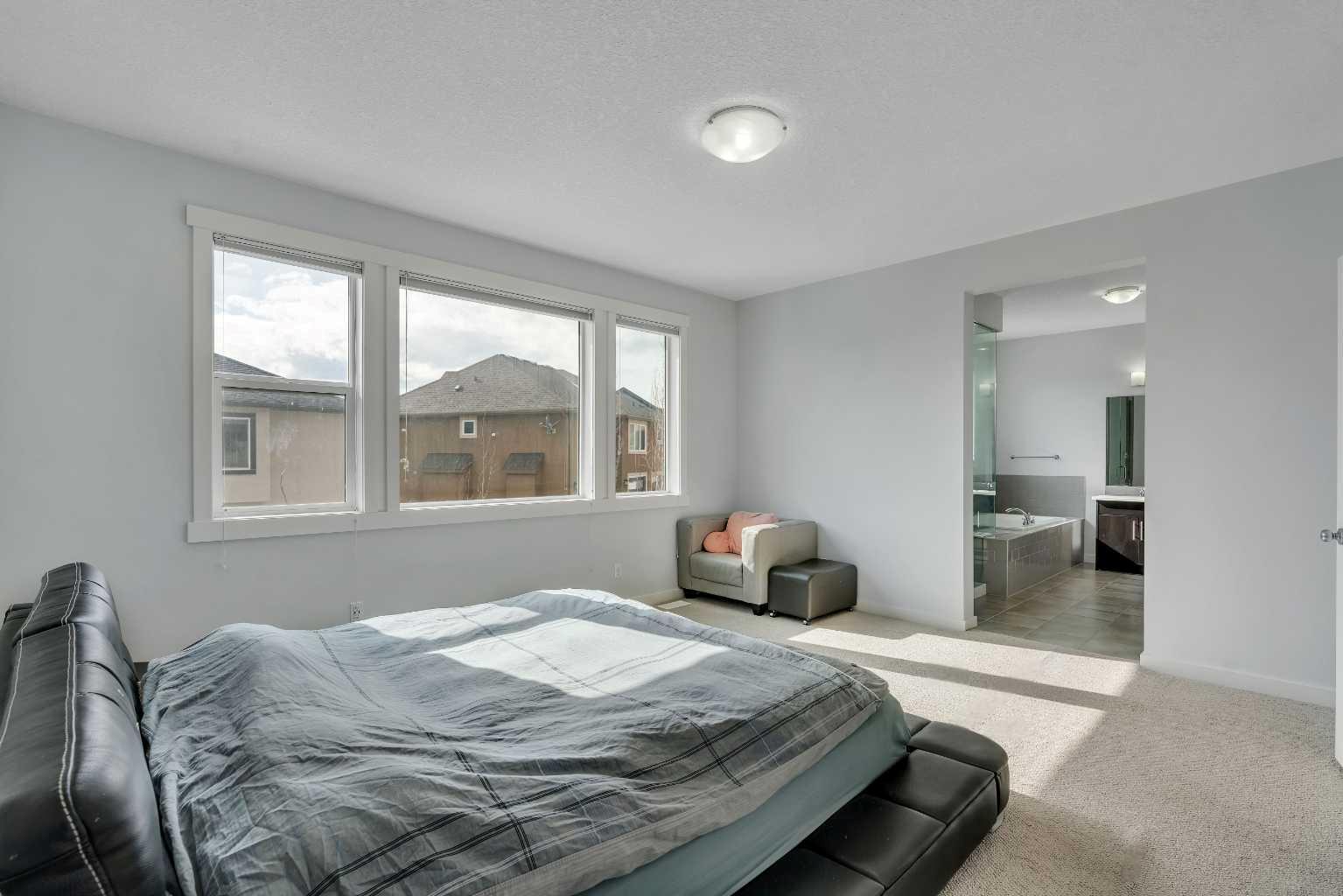 151 Stonemere Green 
