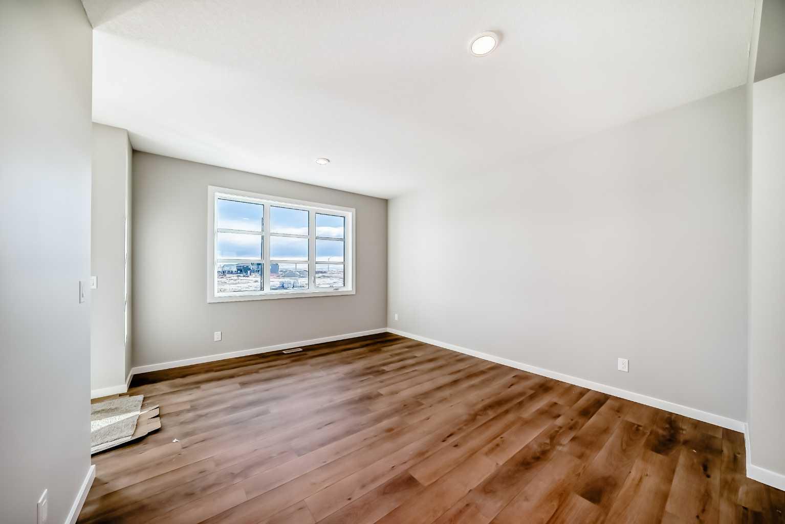 61 Monarch Boulevard 