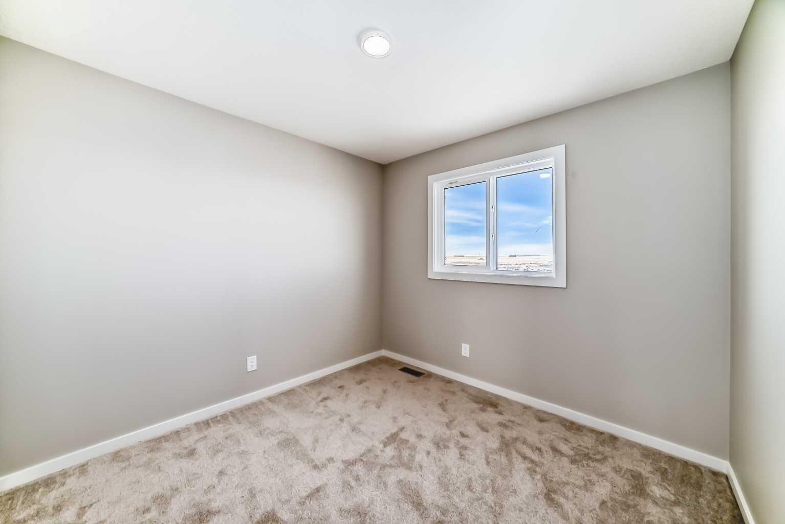 61 Monarch Boulevard 