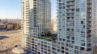 521, 222 Riverfront Avenue SW