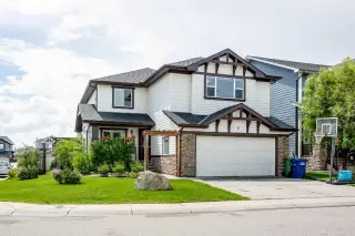 2 Kingston View SE