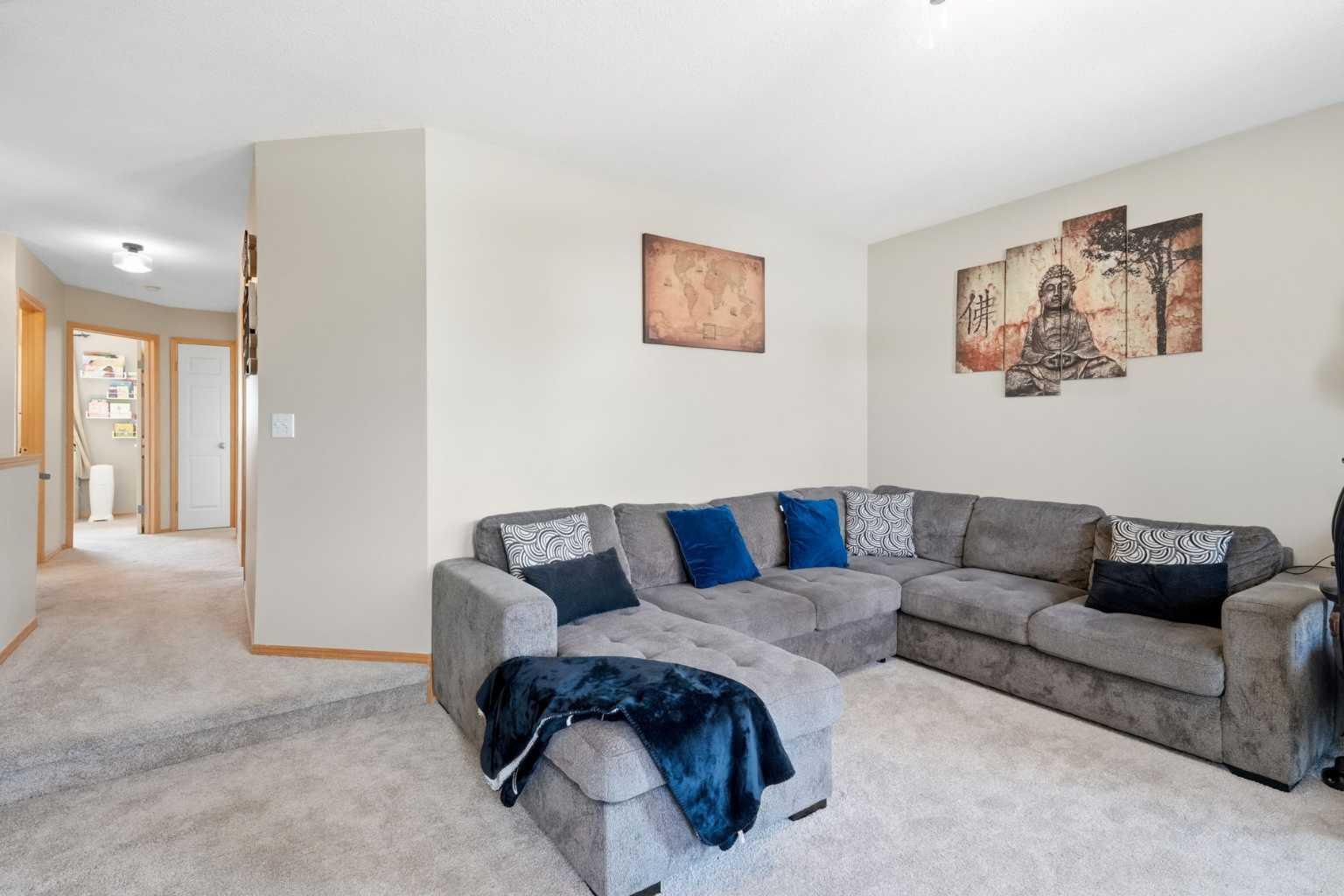 138 Somerglen Common SW