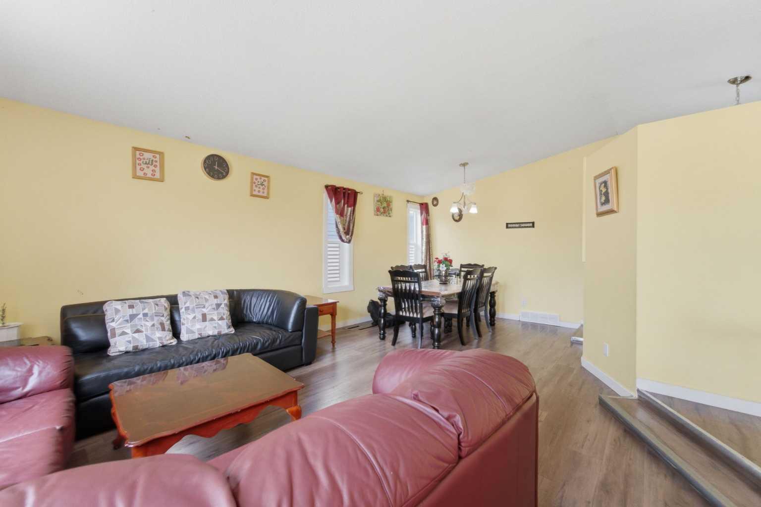 96 Falshire Close NE