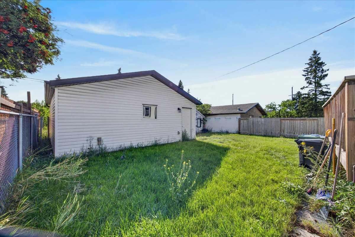 7438 Ogden Road SE