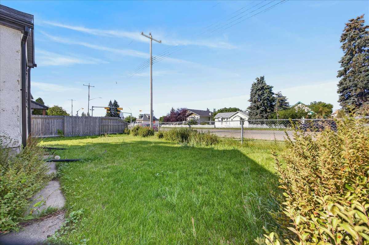 7438 Ogden Road SE