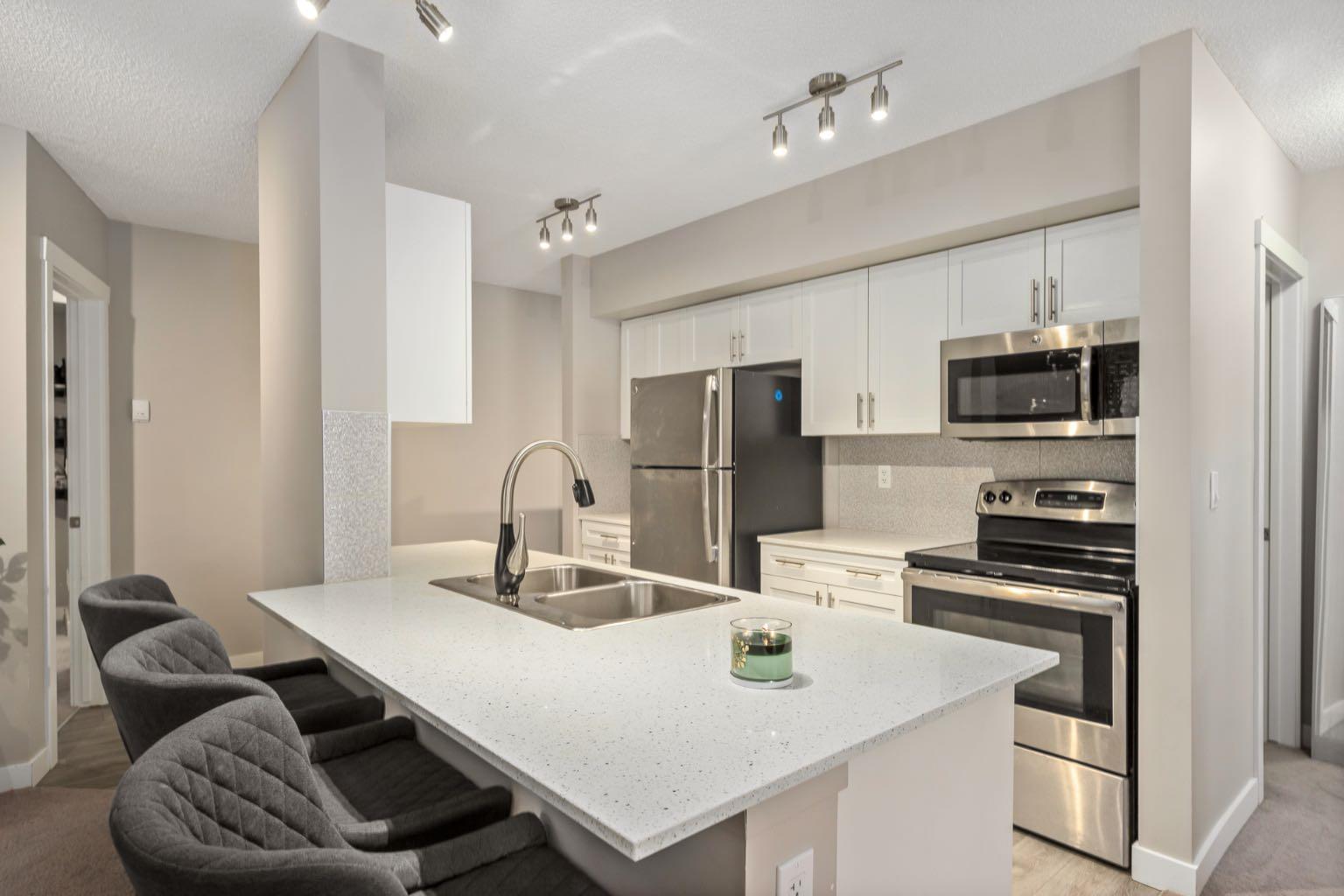 115, 10 Kincora Glen Park NW