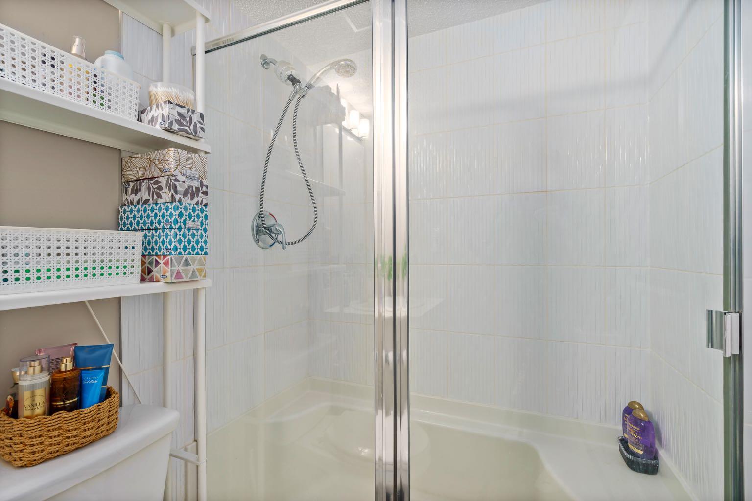 115, 10 Kincora Glen Park NW