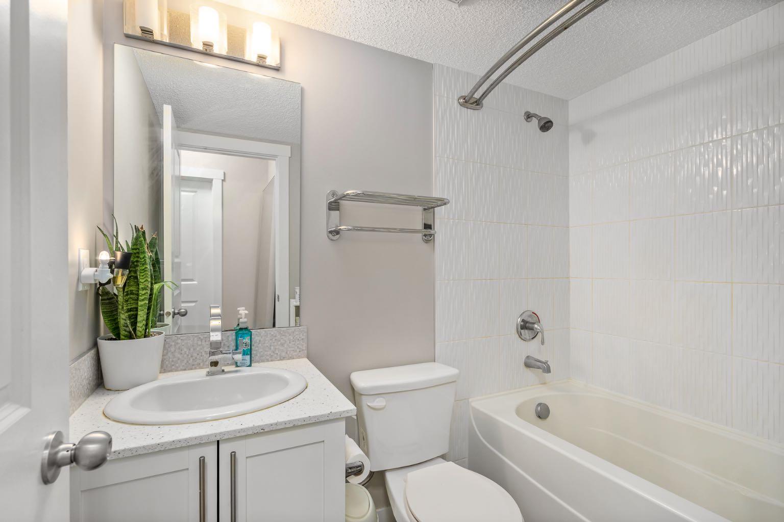 115, 10 Kincora Glen Park NW