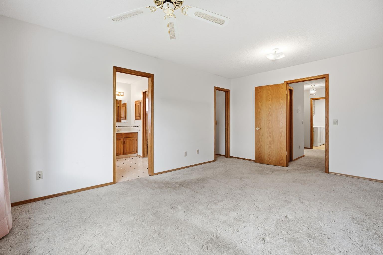 37 Edgeview Road NW