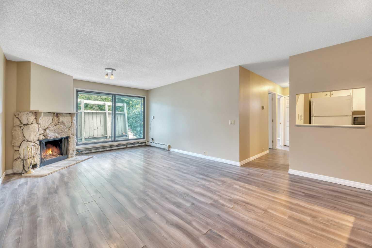 111, 10120 Brookpark Boulevard SW