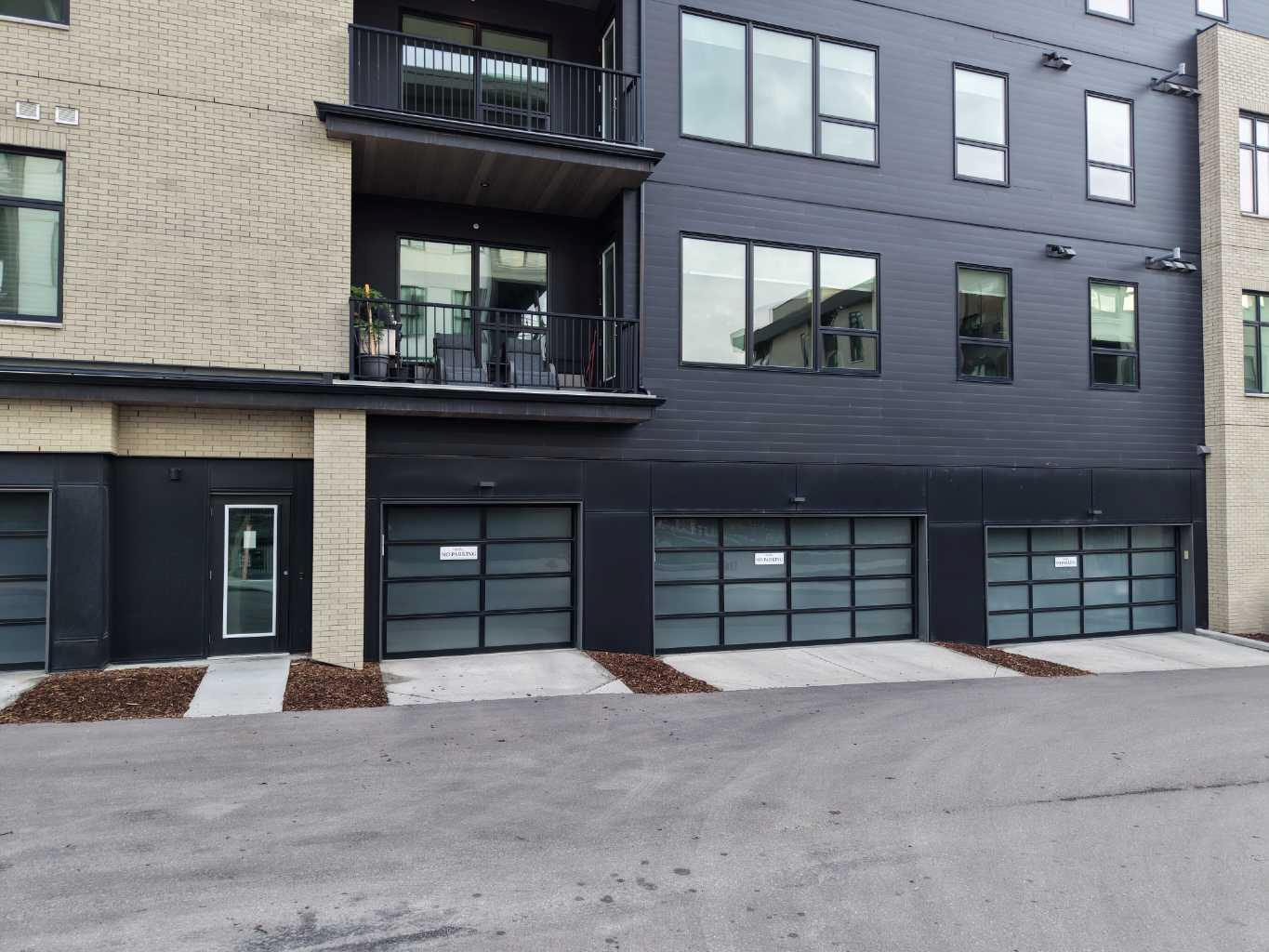 203, 275 Lebel Crescent NW
