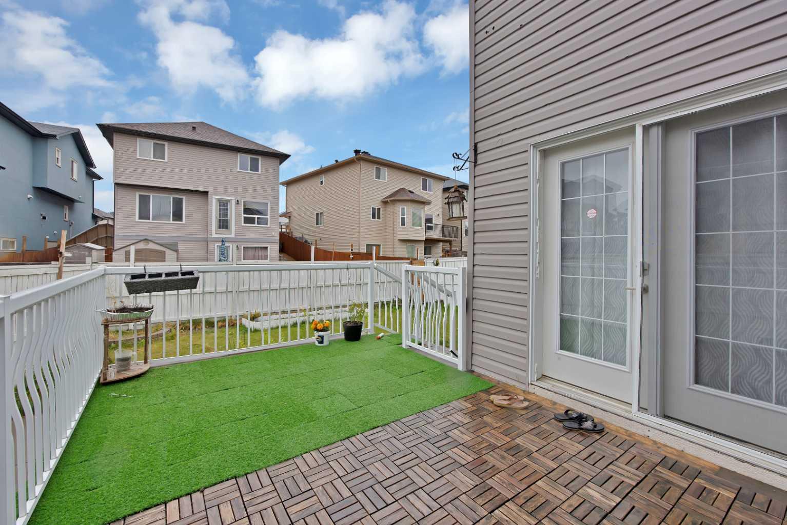 77 Saddleland Drive NE
