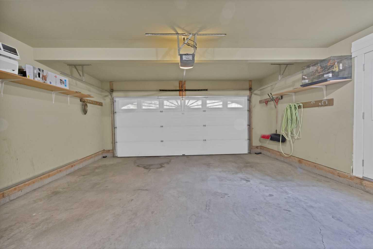 77 Saddleland Drive NE