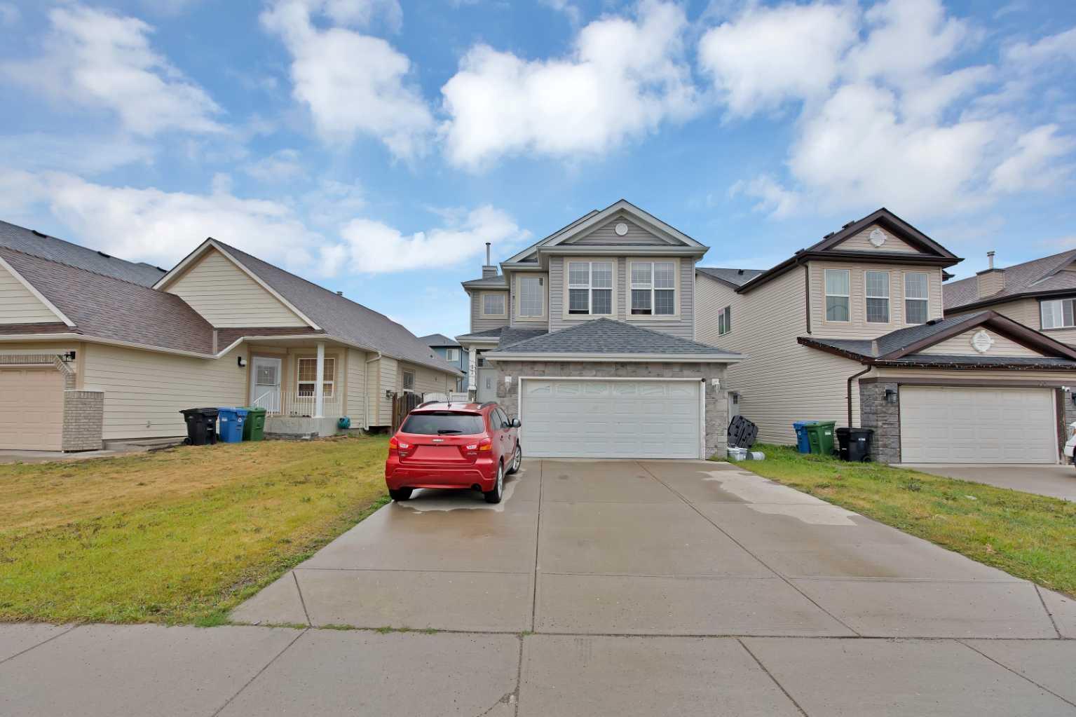 77 Saddleland Drive NE