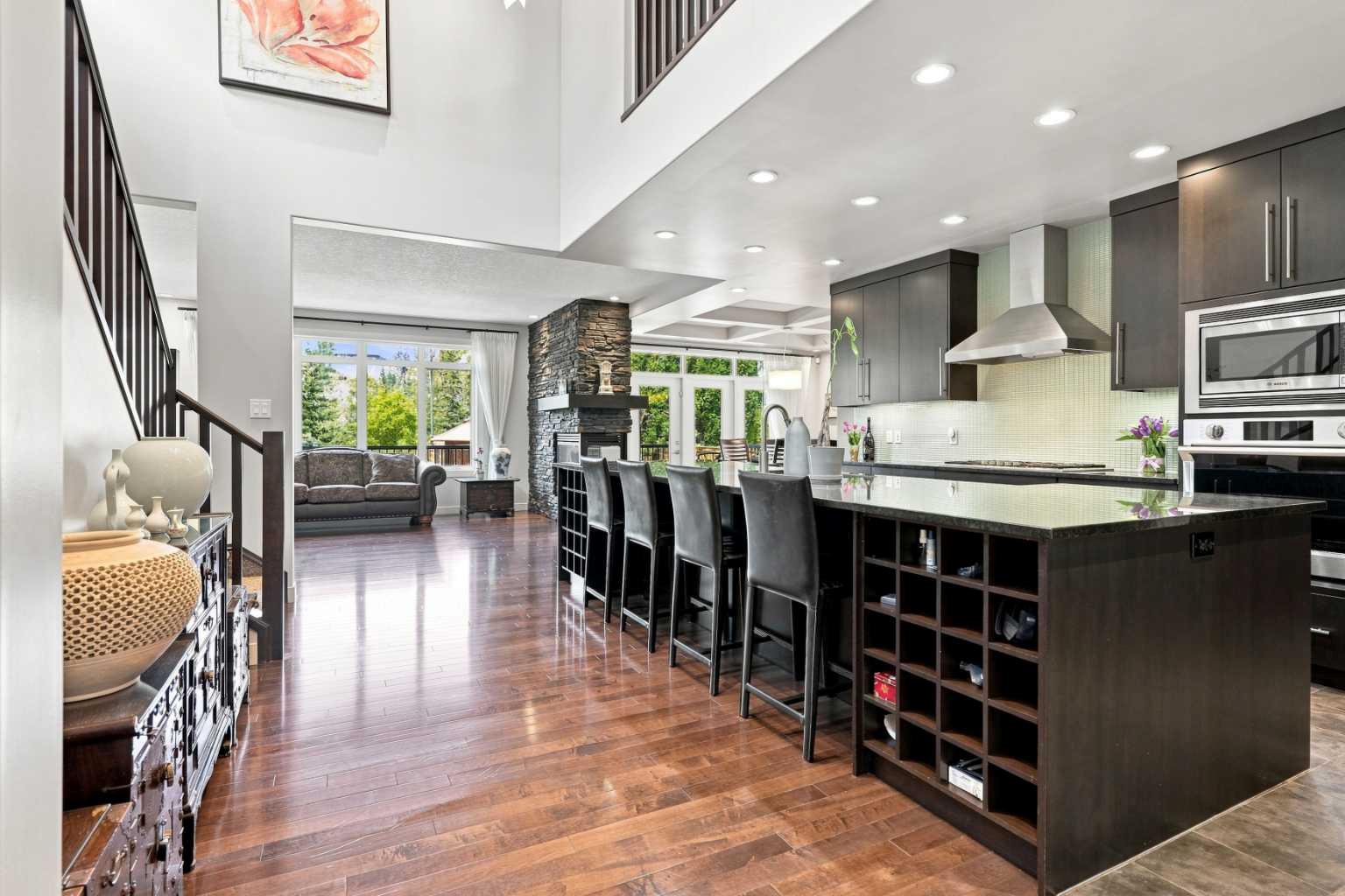 163 Cranarch Circle SE