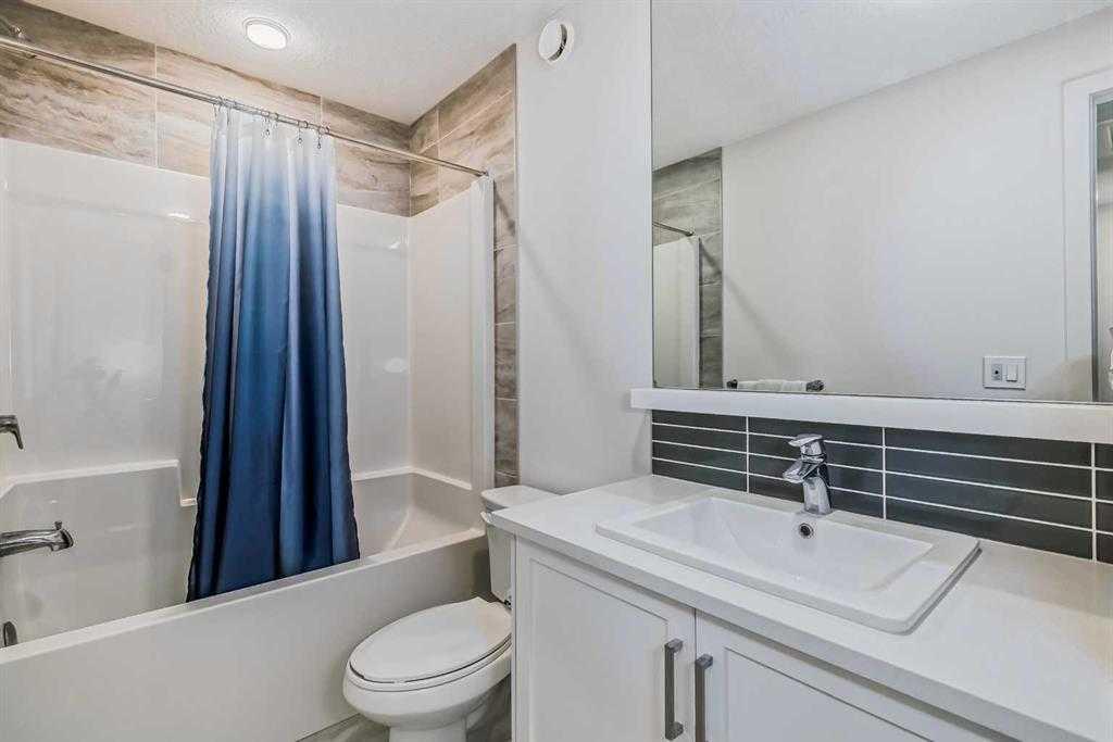 3302, 100 Walgrove Court SE