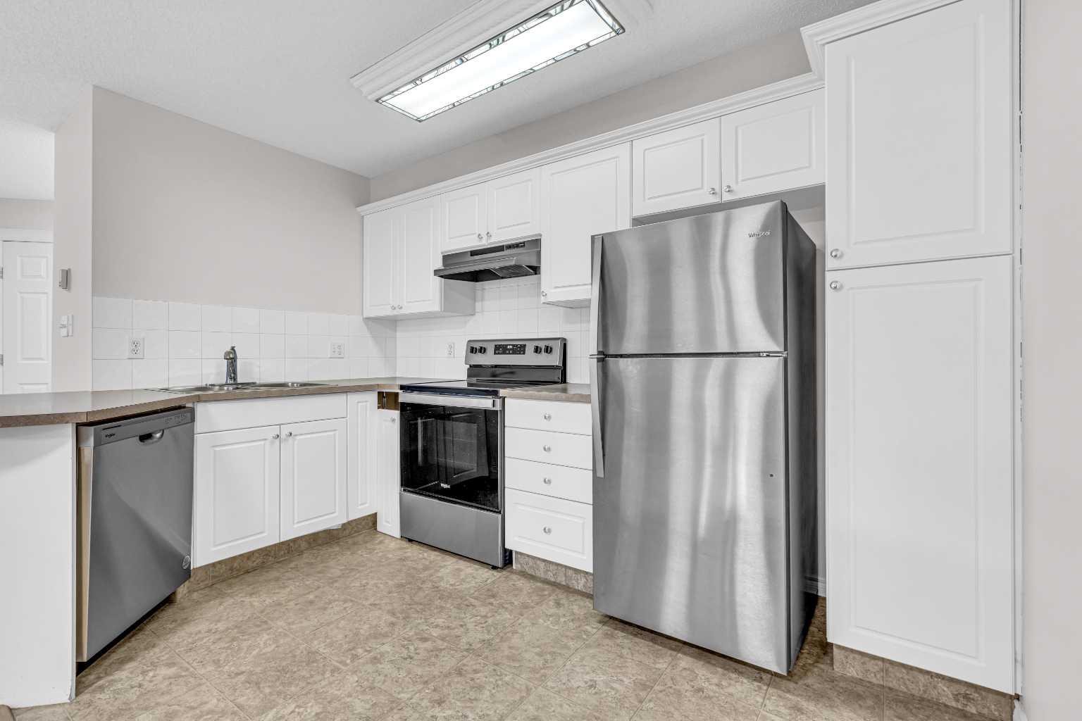 118, 6800 Hunterview Drive NW