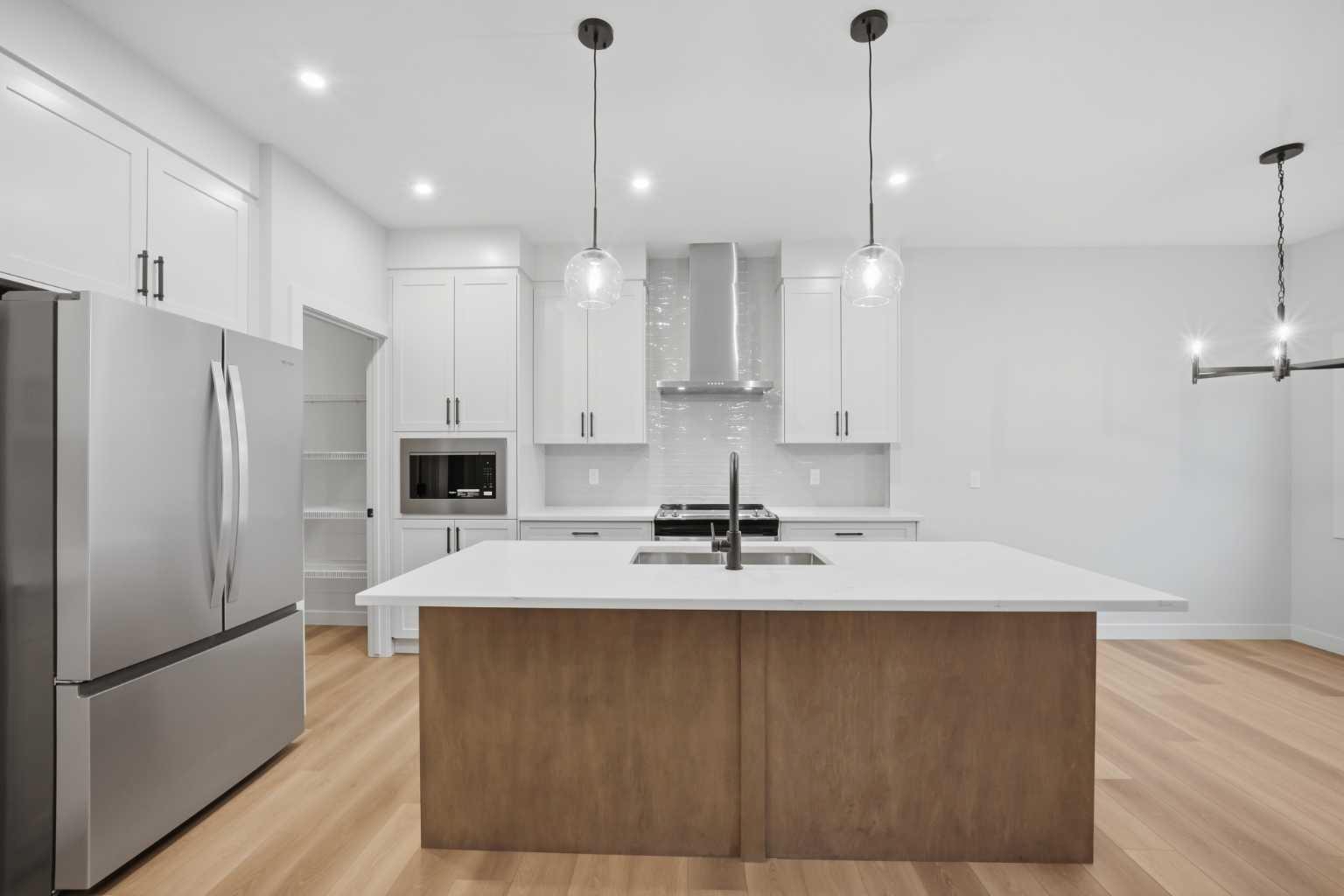 145 Topaz Place 