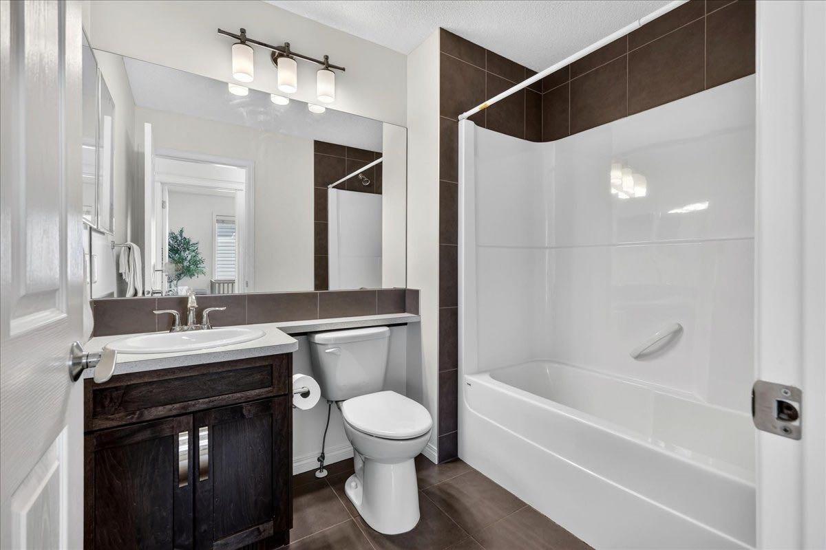 24 Auburn Meadows Green SE
