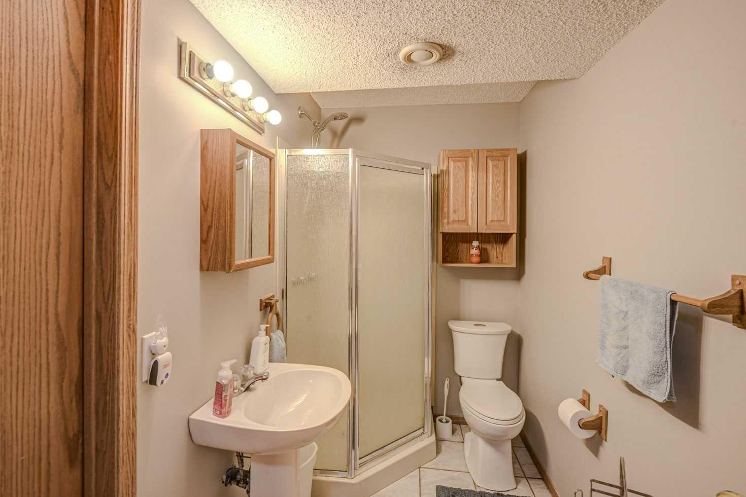 124 Del Ray Close NE