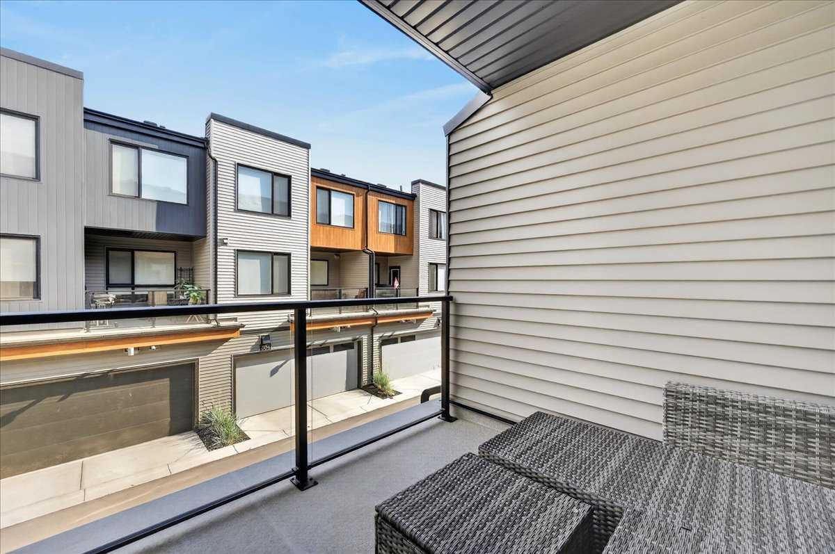401, 81 Midtown Boulevard SW