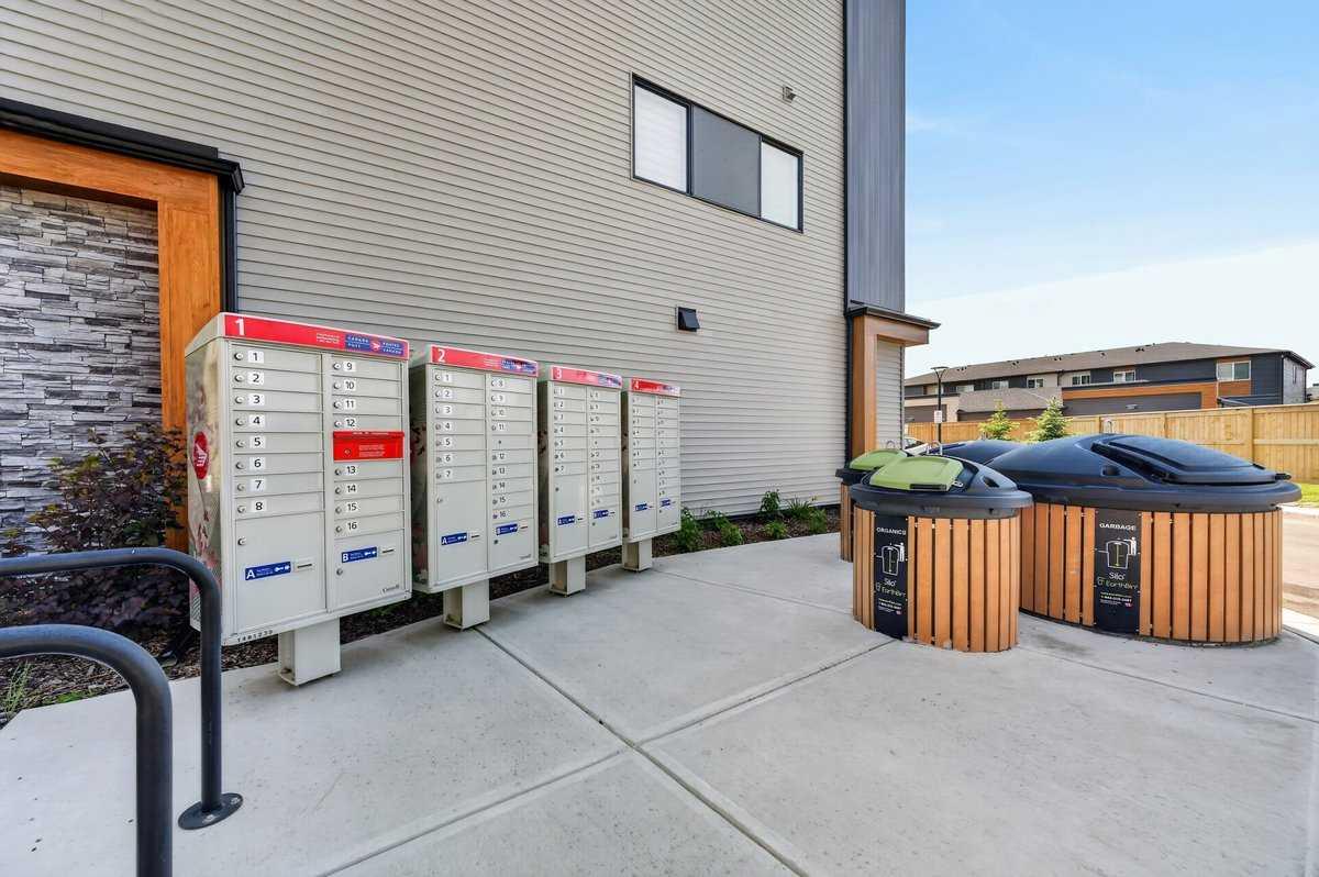 401, 81 Midtown Boulevard SW
