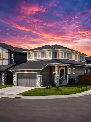 1429 Chinook Gate Glen SW