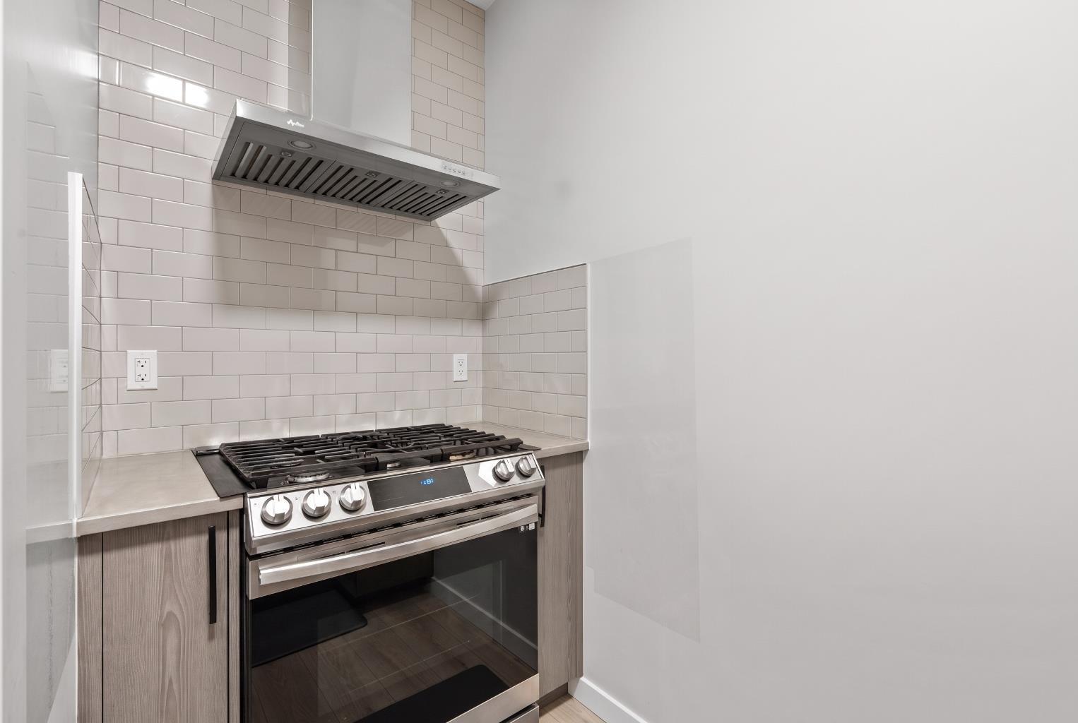 1429 Chinook Gate Glen SW