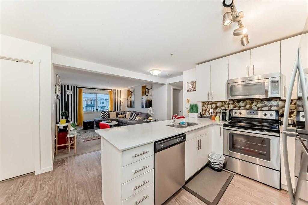 3302, 181 Skyview Ranch Manor NE