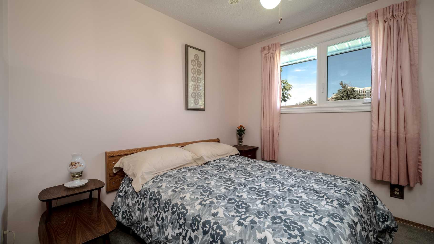 42 Harrow Place SW