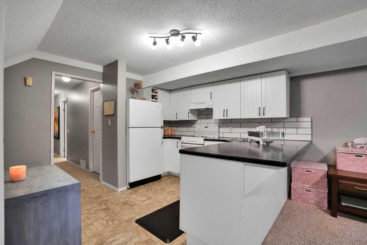 3429 Cedarille Drive SW