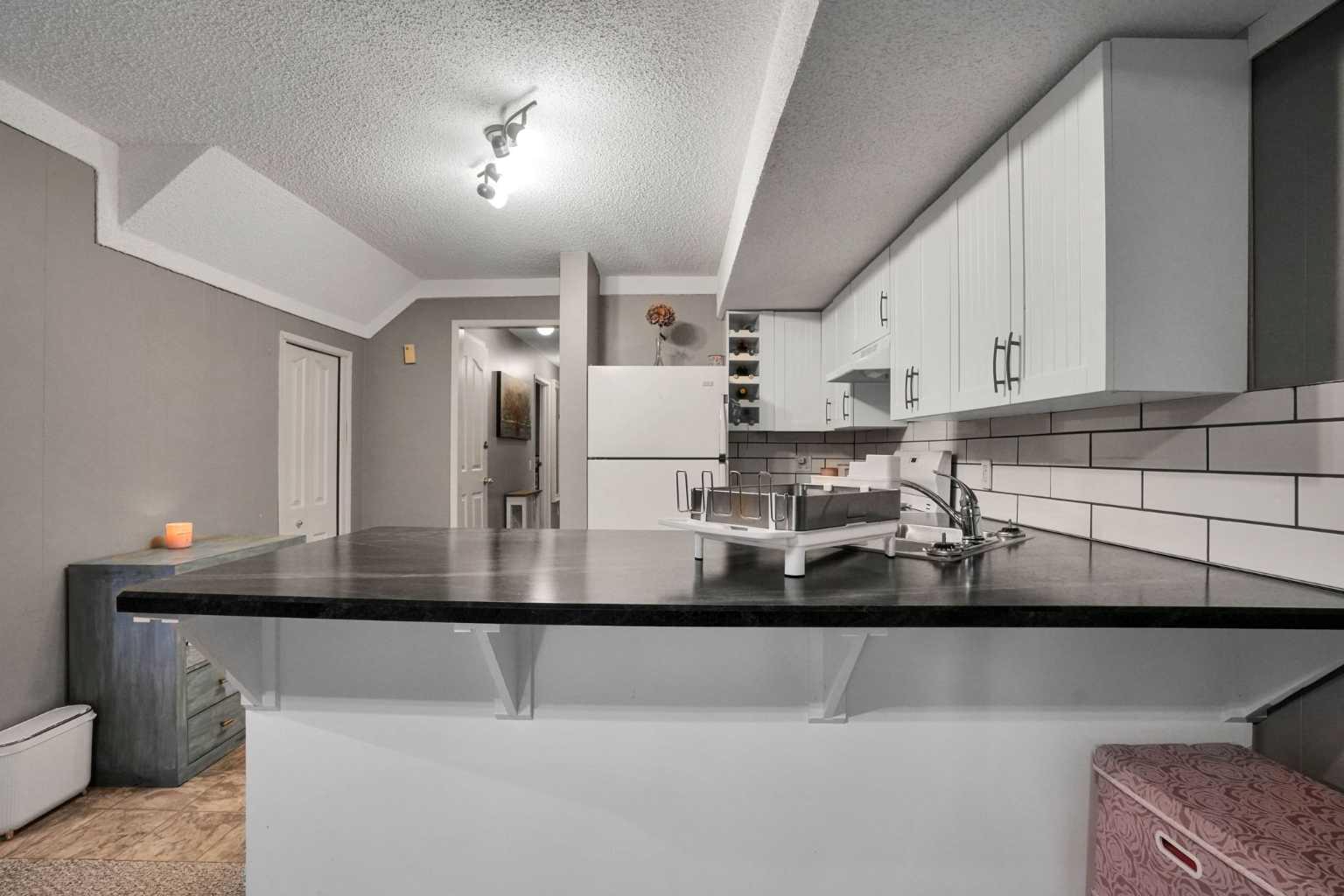 3429 Cedarille Drive SW