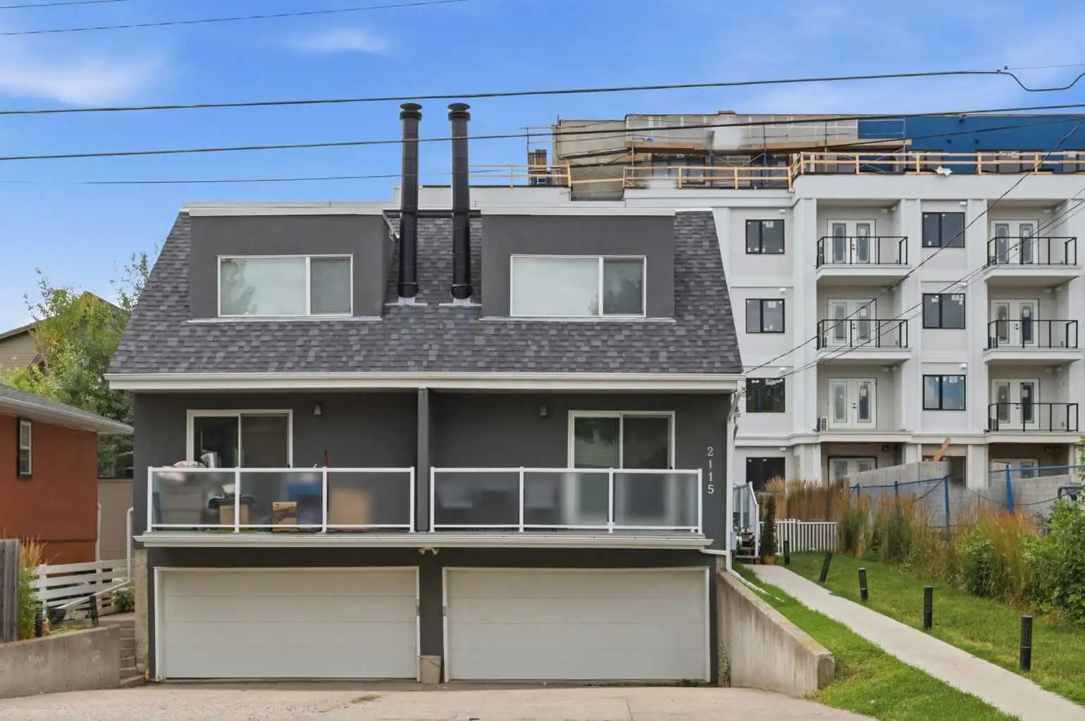 B, 2115 35 Avenue SW