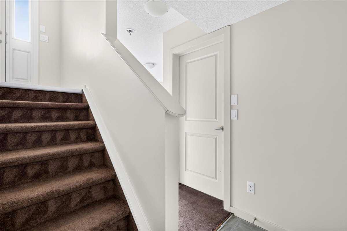 707, 10 Auburn Bay Avenue SE