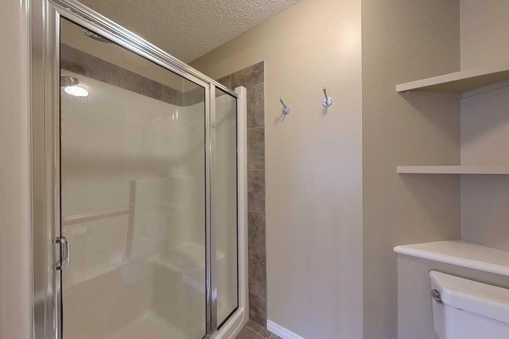 149 Rockborough Green NW
