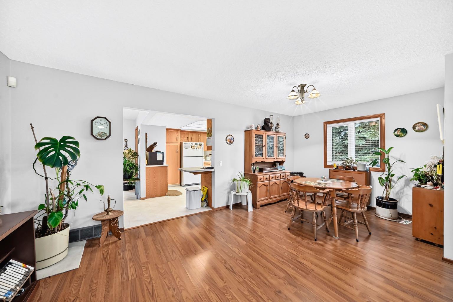 272 Woodside Road NW
