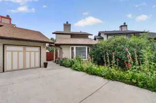 36 Templegreen Bay NE