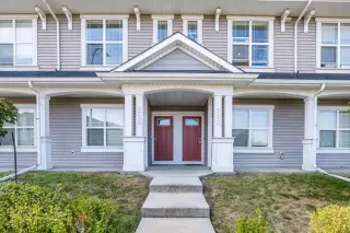 258 Copperleaf Way SE