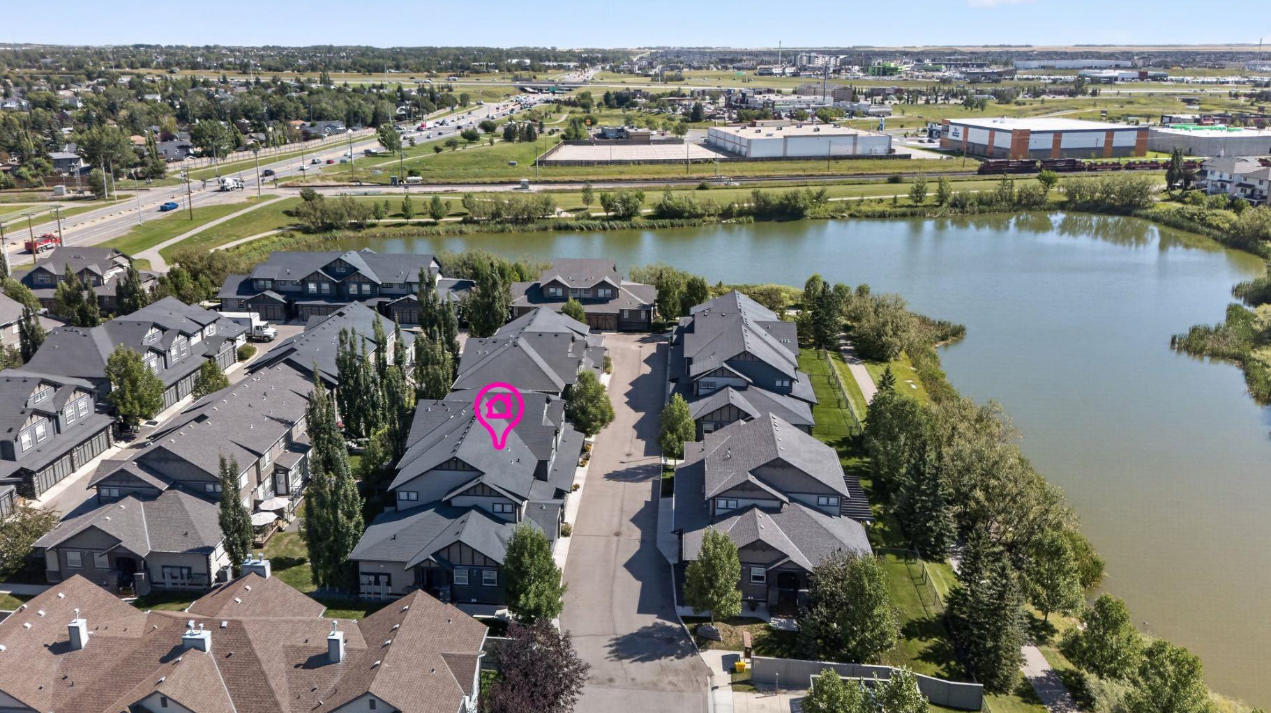 202, 110 Coopers Common SW