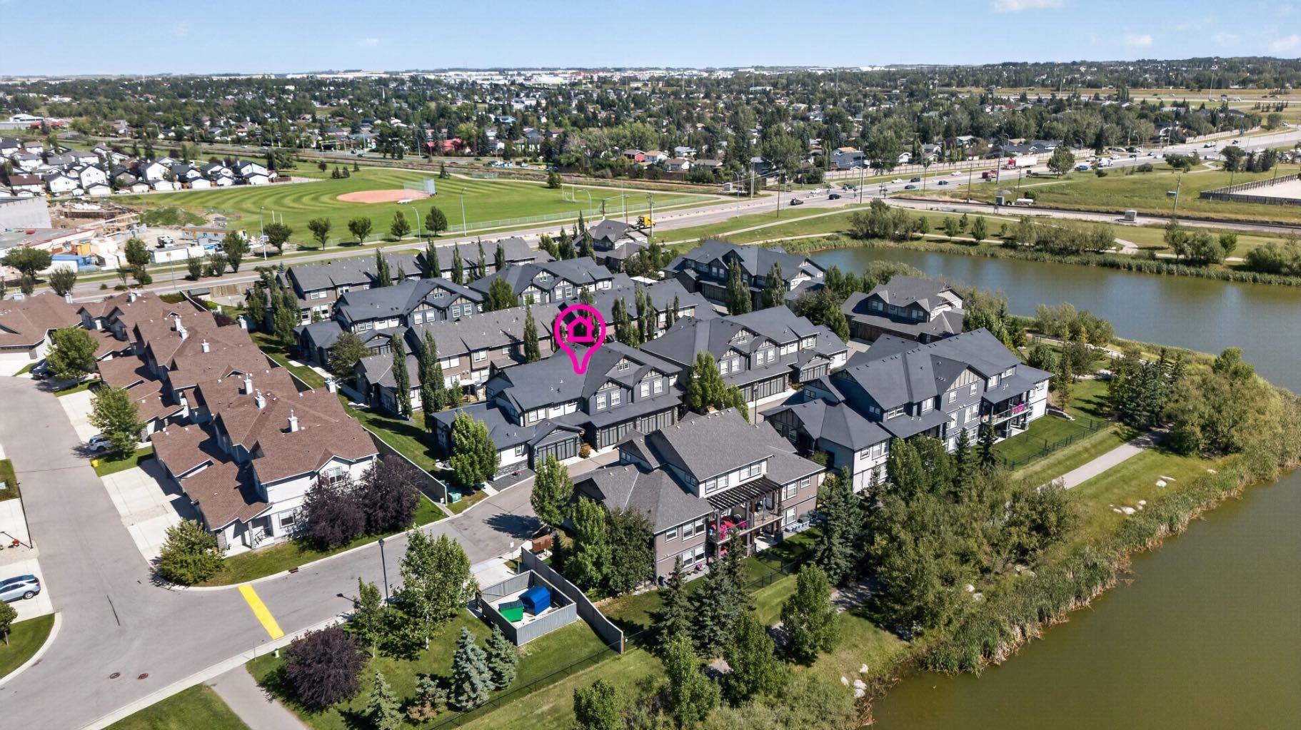 202, 110 Coopers Common SW