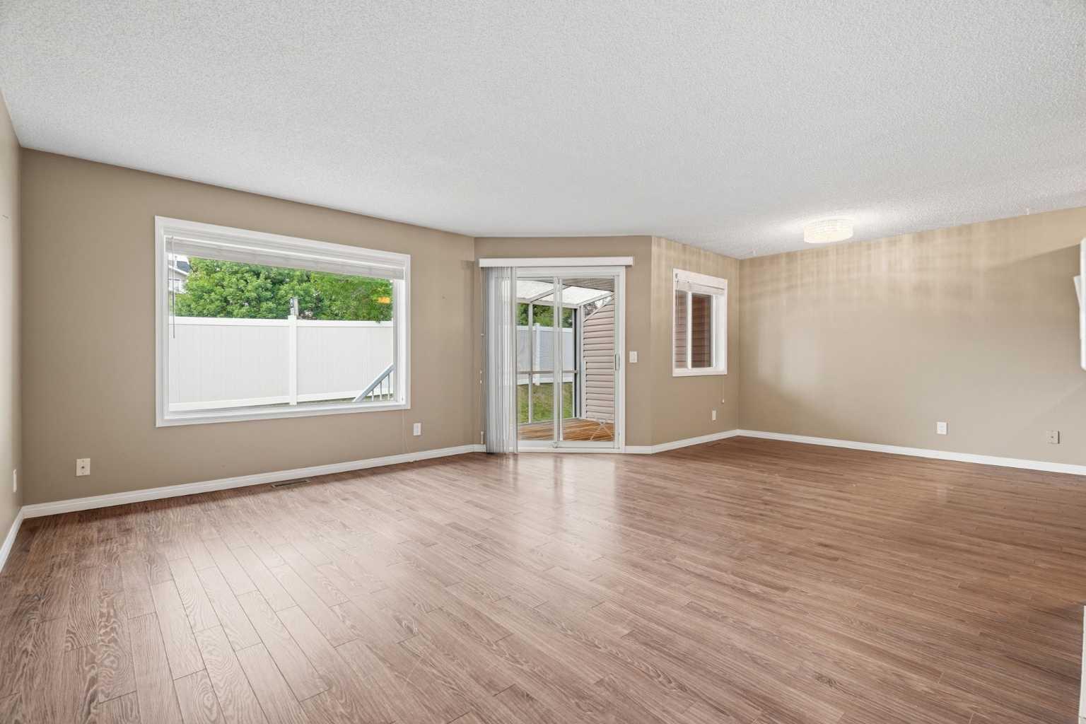 11 Macewan Park Heights NW