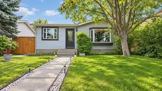 55 Macewan Park Way NW