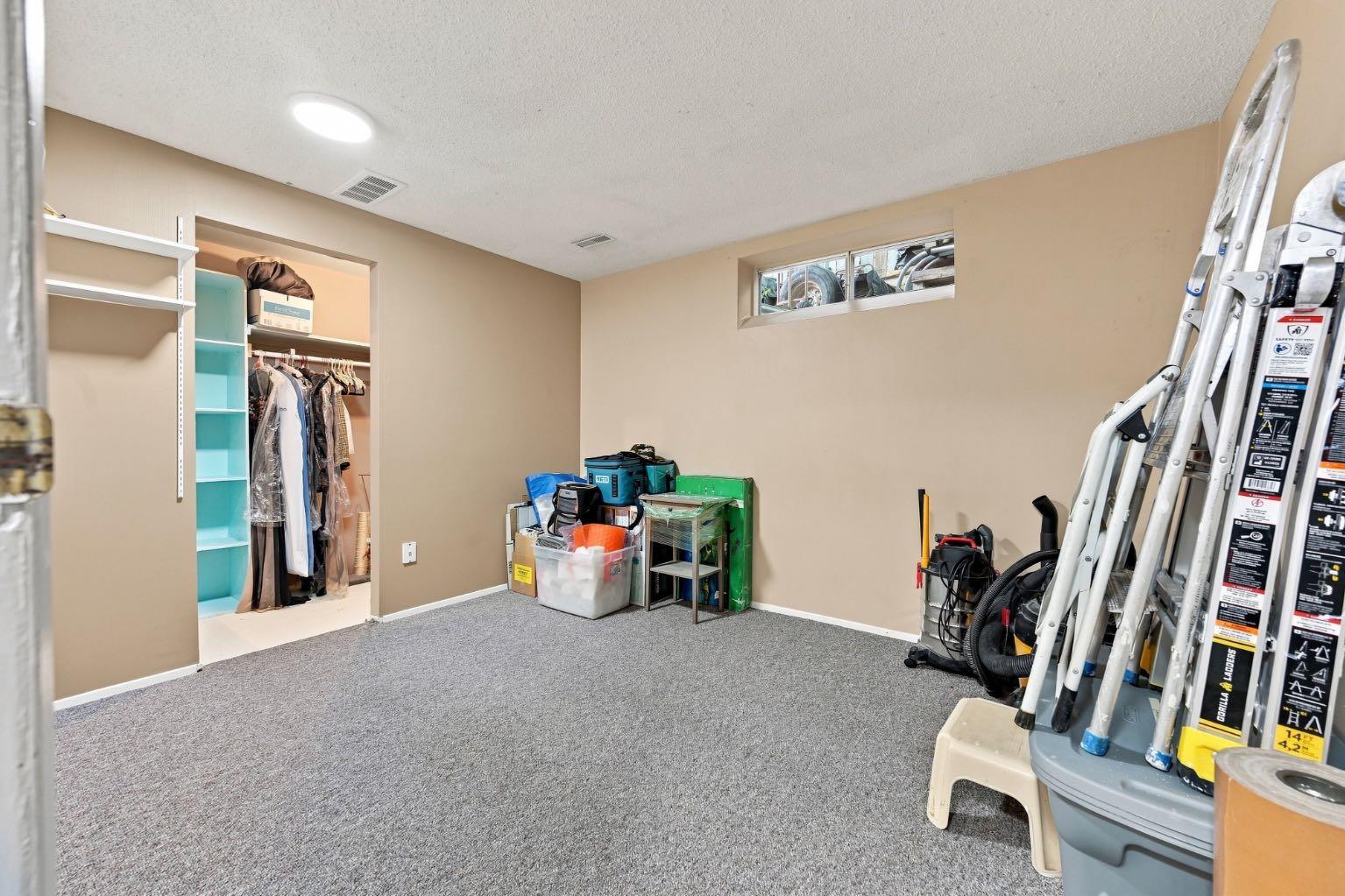 55 Macewan Park Way NW