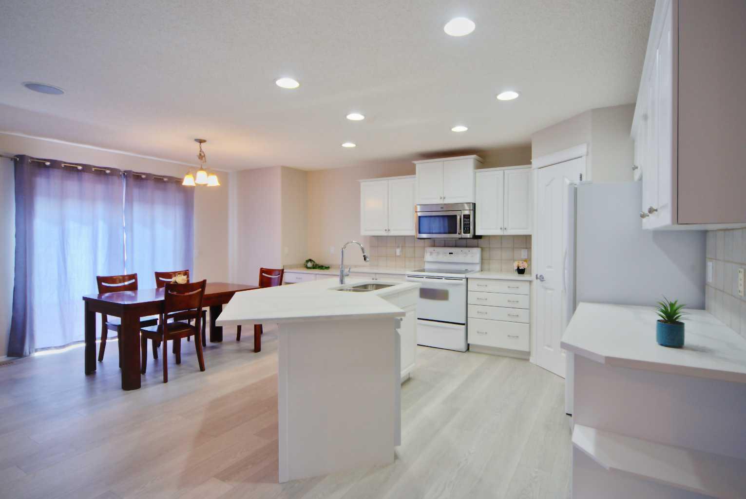 133 Panamount Court NW