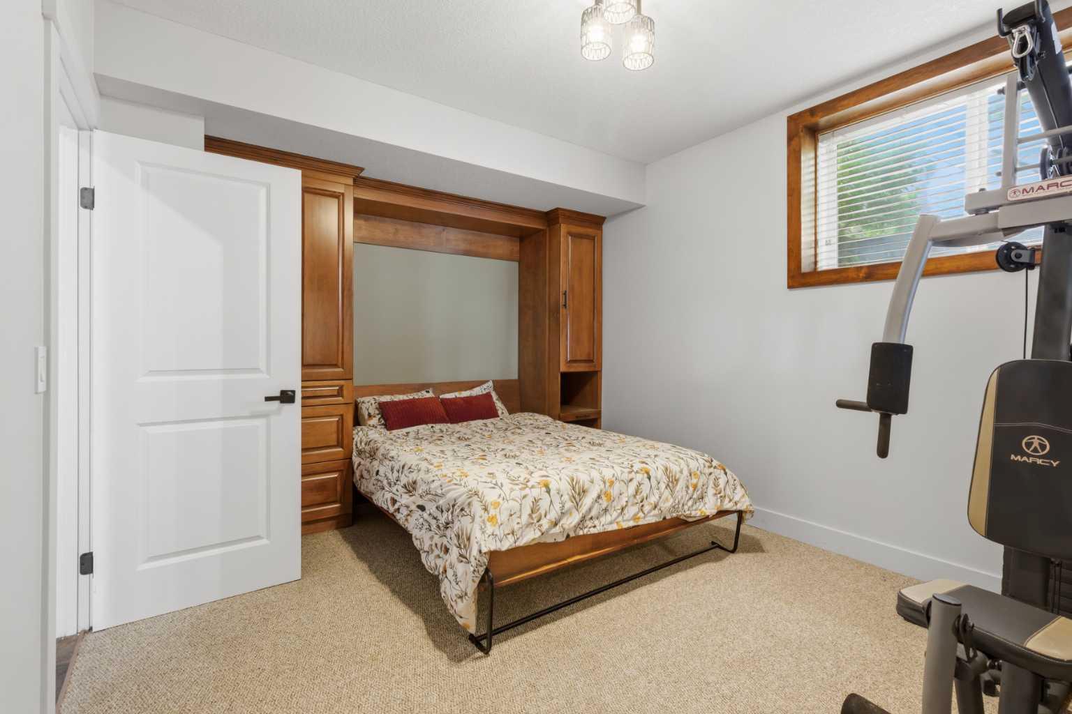 39 Chapala Terrace SE